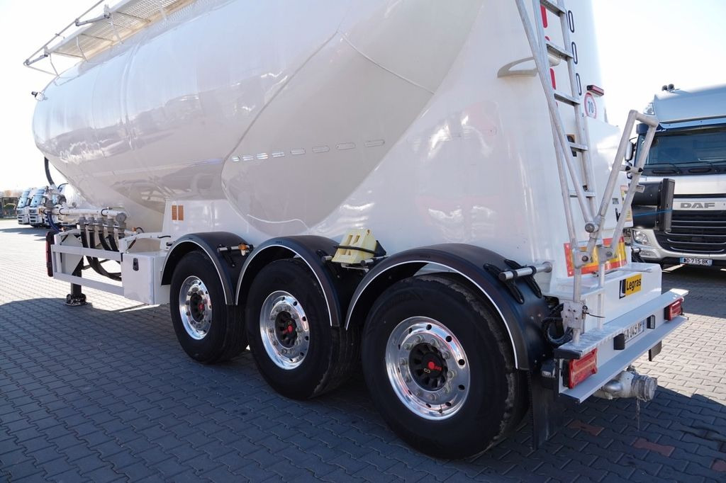 Legras CEMENTONACZEPA / 3 KOMORY / 38 000 L / SILOS - بلكر: صور 3 Legras CEMENTONACZEPA / 3 KOMORY / 38 000 L / SILOS - بلكر: صور 3