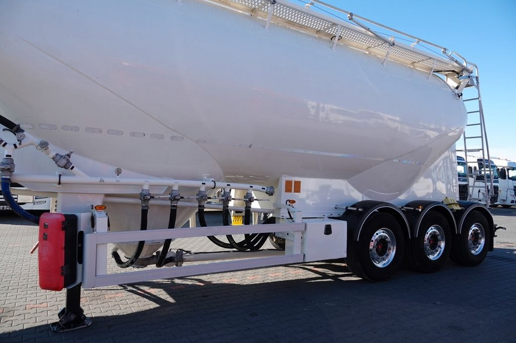 Legras CEMENTONACZEPA / 3 KOMORY / 38 000 L / SILOS - بلكر: صور 2 Legras CEMENTONACZEPA / 3 KOMORY / 38 000 L / SILOS - بلكر: صور 2
