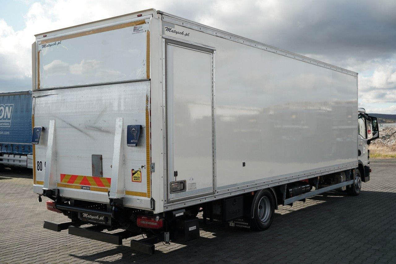 MAN TGL 12.250 / SOLÓWKA / KONTENER 8 M / WINDA / BO - بصندوق مغلق شاحنة: صور 4 MAN TGL 12.250 / SOLÓWKA / KONTENER 8 M / WINDA / BO - بصندوق مغلق شاحنة: صور 4