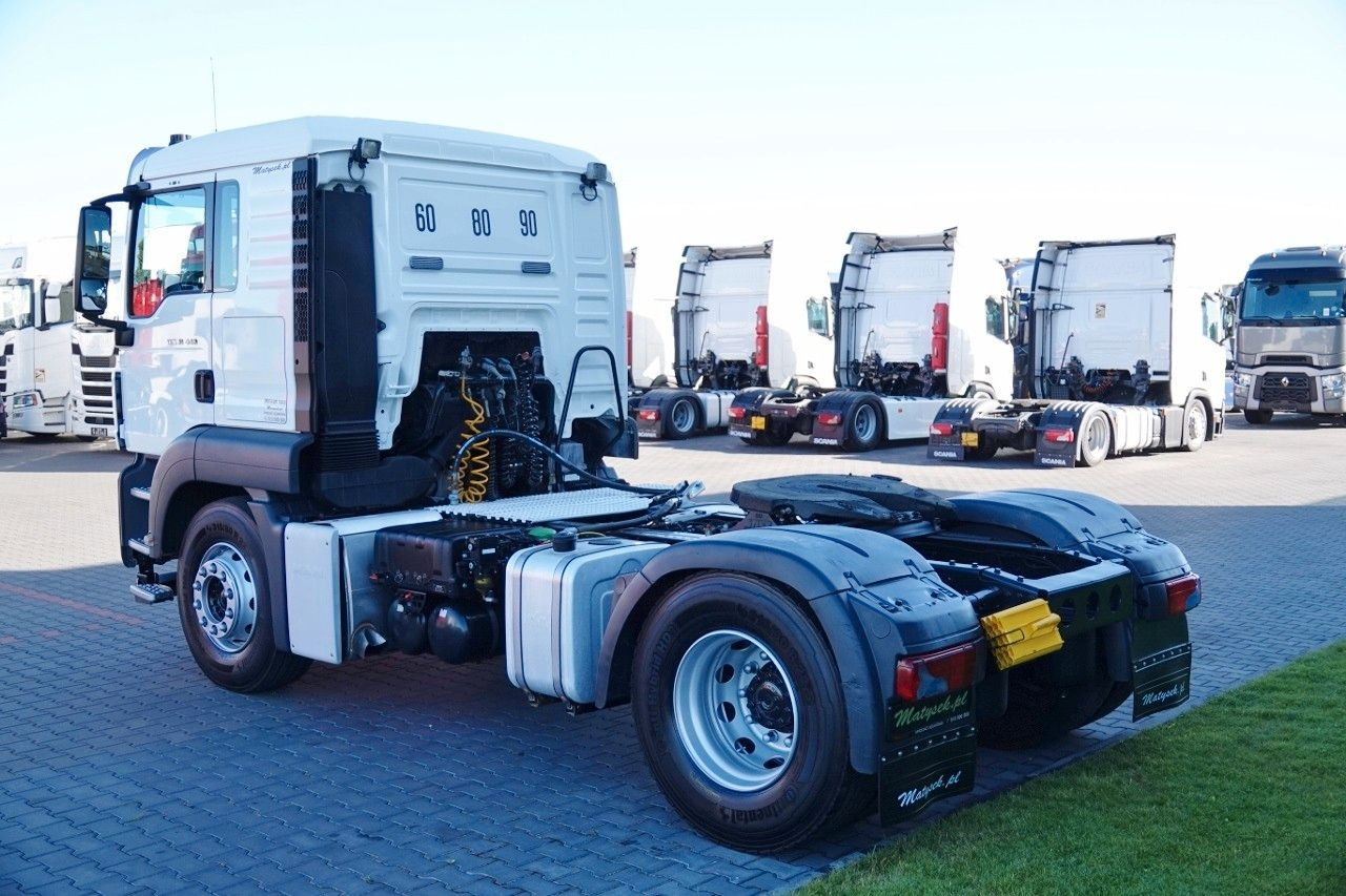 MAN TGS 18.440 / HYDRAULIKA / RETARDER / NISKA KABI - شاحنة جرار: صور 4 MAN TGS 18.440 / HYDRAULIKA / RETARDER / NISKA KABI - شاحنة جرار: صور 4