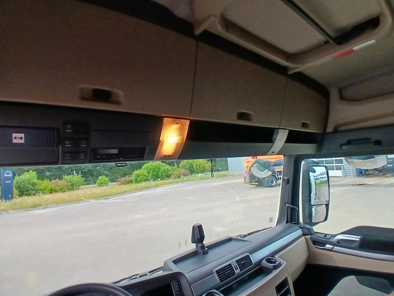 MAN TGX 18.470 / RETARDER / 2020 ROK / XLX / NAVI / - شاحنة جرار: صور 5 MAN TGX 18.470 / RETARDER / 2020 ROK / XLX / NAVI / - شاحنة جرار: صور 5