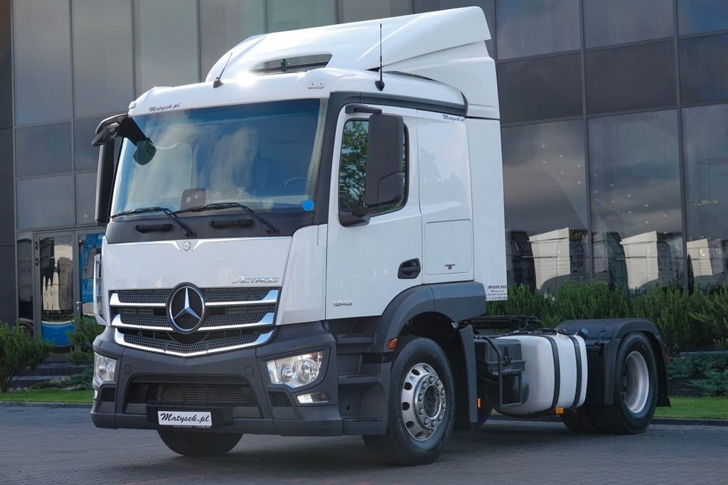 Mercedes-Benz ACTROS 1840 / PEŁNY ADR / NISKA KABINA / - شاحنة جرار: صور 5 Mercedes-Benz ACTROS 1840 / PEŁNY ADR / NISKA KABINA / - شاحنة جرار: صور 5