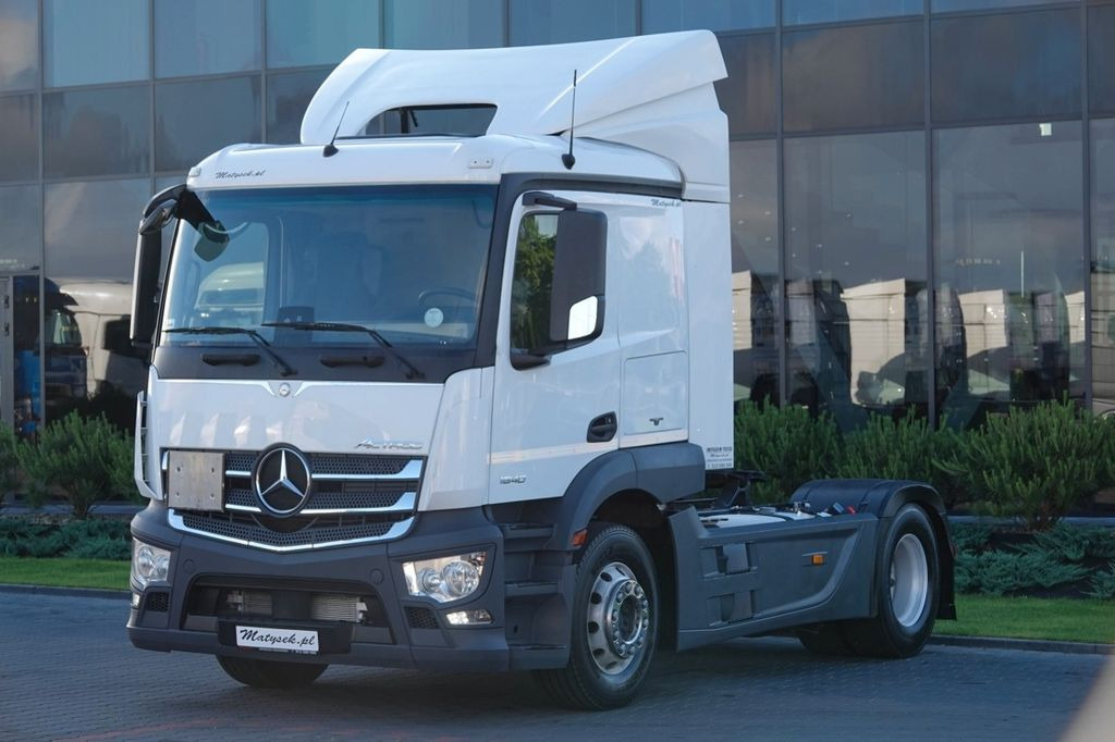 Mercedes-Benz ACTROS 1840 / PEŁNY ADR / NISKA KABINA - شاحنة جرار: صور 2 Mercedes-Benz ACTROS 1840 / PEŁNY ADR / NISKA KABINA - شاحنة جرار: صور 2