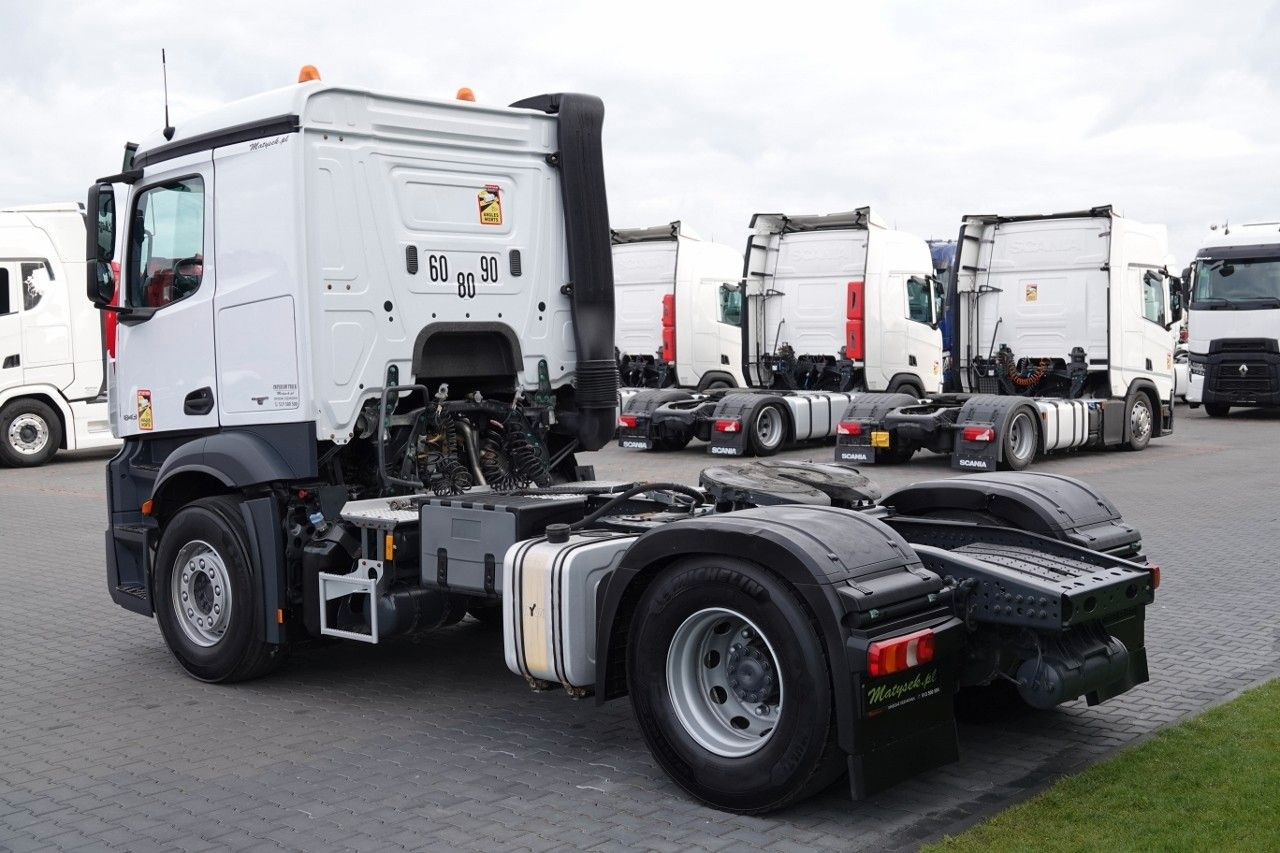 Mercedes-Benz ACTROS 1843 / RETARDER / HYDRAULIKA / NISKA KABI Mercedes-Benz ACTROS 1843 / RETARDER / HYDRAULIKA / NISKA KABI - شاحنة جرار: صور 4 Mercedes-Benz ACTROS 1843 / RETARDER / HYDRAULIKA / NISKA KABI Mercedes-Benz ACTROS 1843 / RETARDER / HYDRAULIKA / NISKA KABI - شاحنة جرار: صور 4