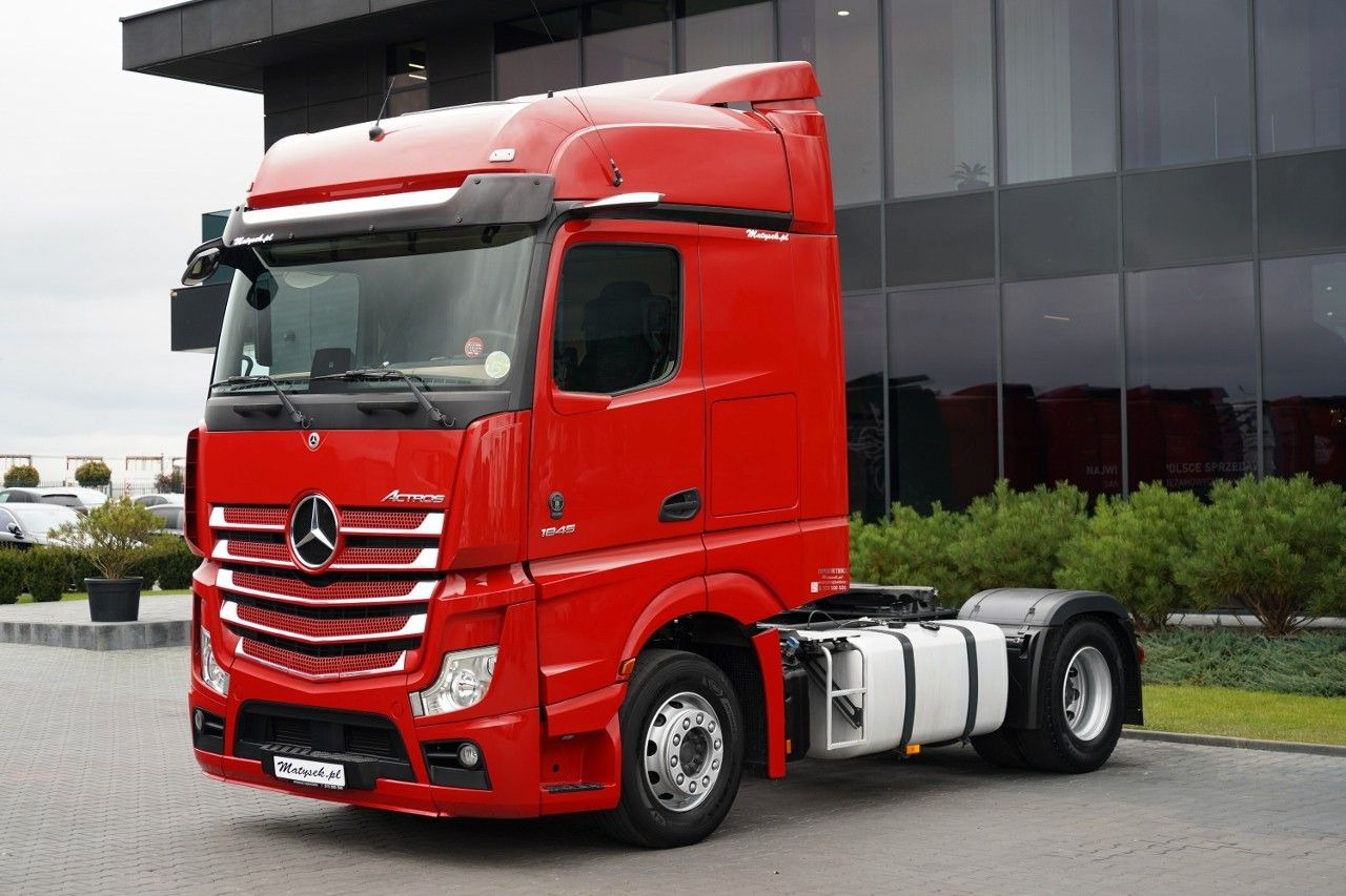 Mercedes-Benz ACTROS 1845 / BIG SPACE / 2020 - شاحنة جرار: صور 4 Mercedes-Benz ACTROS 1845 / BIG SPACE / 2020 - شاحنة جرار: صور 4