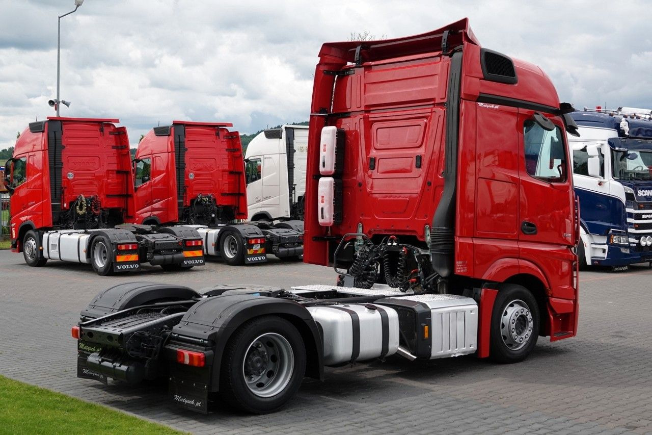Mercedes-Benz ACTROS 1845 / LOW DECK / MEGA / BIG SPACE / PO - شاحنة جرار: صور 5 Mercedes-Benz ACTROS 1845 / LOW DECK / MEGA / BIG SPACE / PO - شاحنة جرار: صور 5