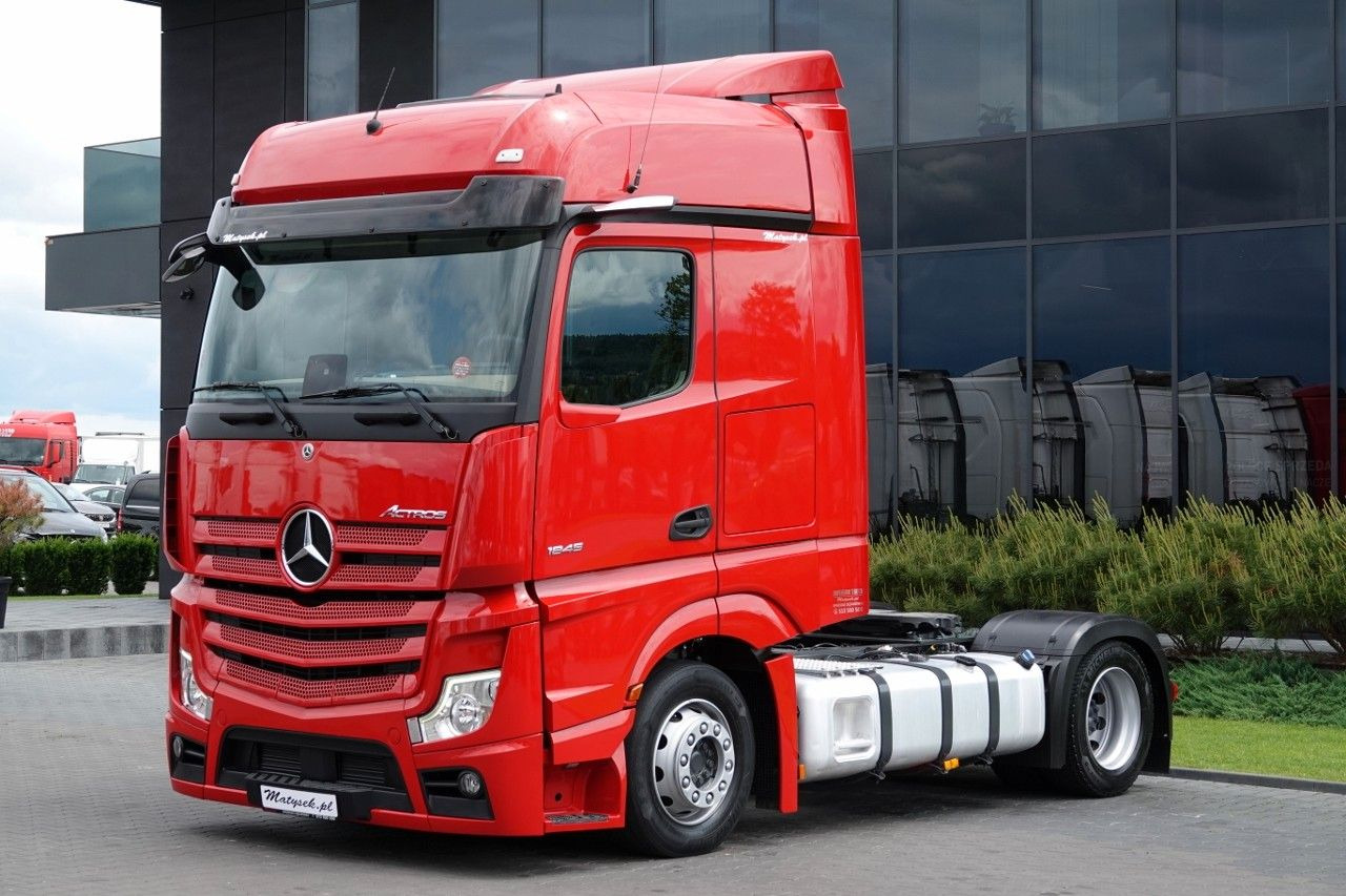 Mercedes-Benz ACTROS 1845 / LOW DECK / MEGA / BIG SPACE / PO - شاحنة جرار: صور 1 Mercedes-Benz ACTROS 1845 / LOW DECK / MEGA / BIG SPACE / PO - شاحنة جرار: صور 1