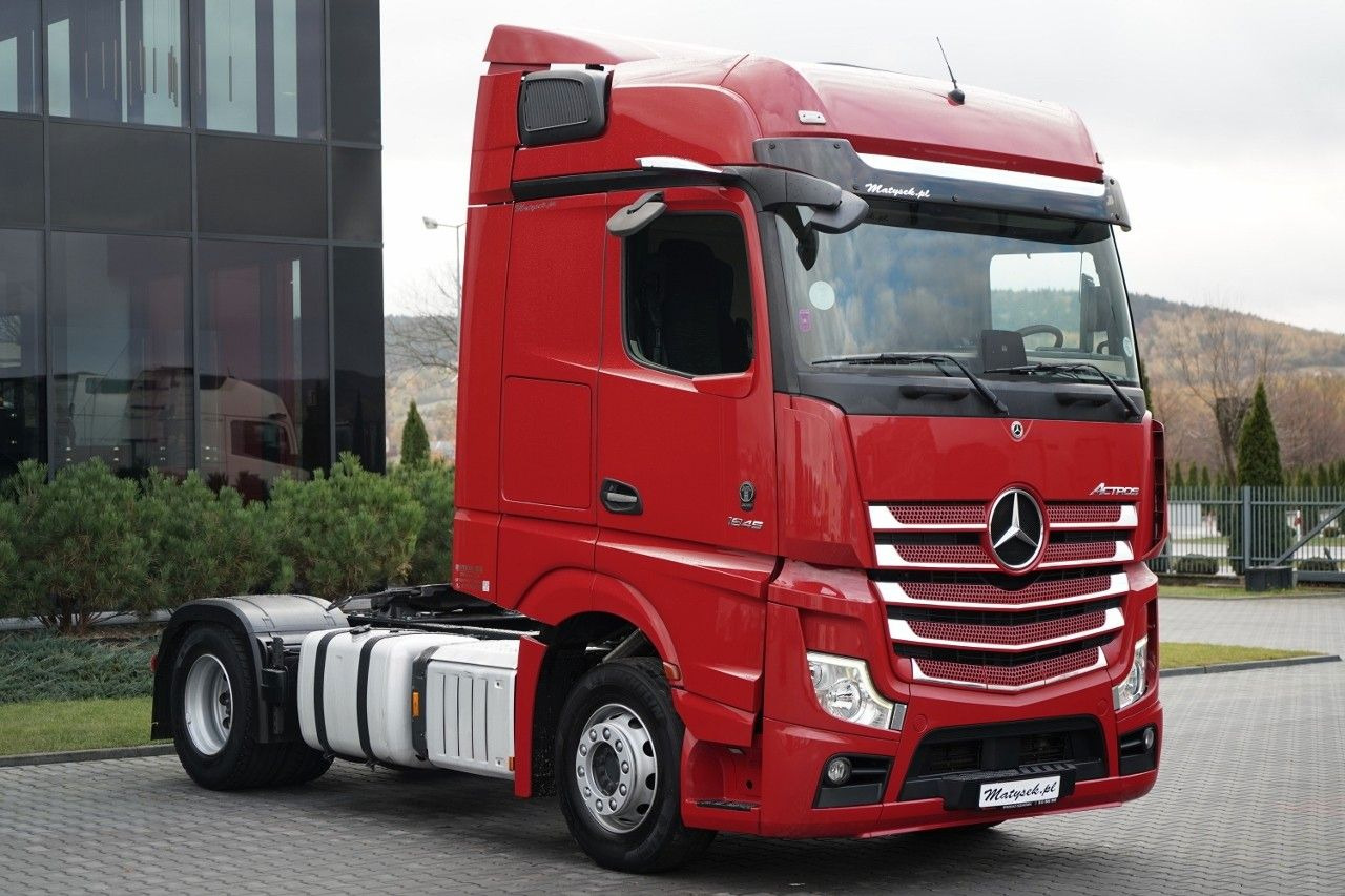 Mercedes-Benz ACTROS 1845 / MP5 / BIG SPACE - شاحنة جرار: صور 4 Mercedes-Benz ACTROS 1845 / MP5 / BIG SPACE - شاحنة جرار: صور 4