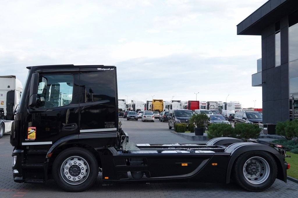 Mercedes-Benz ACTROS 1845 / RETARDER / CIĄGNIK POD LORE / DO E - شاحنة جرار: صور 3 Mercedes-Benz ACTROS 1845 / RETARDER / CIĄGNIK POD LORE / DO E - شاحنة جرار: صور 3