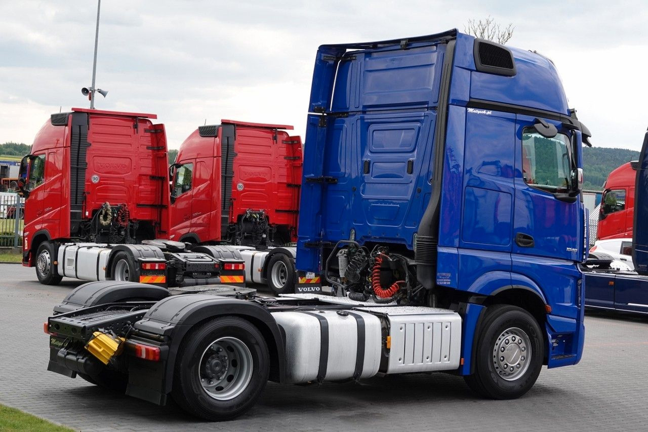 Mercedes-Benz ACTROS 1848 / GIGA SPACE / RETARDER / PO KONTRA - شاحنة جرار: صور 5 Mercedes-Benz ACTROS 1848 / GIGA SPACE / RETARDER / PO KONTRA - شاحنة جرار: صور 5
