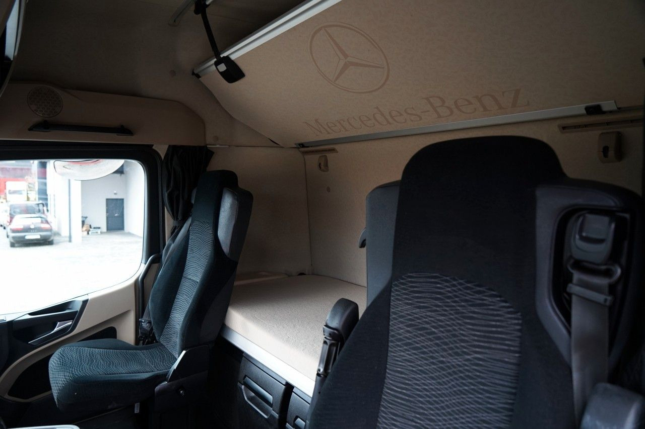 تأجير Mercedes-Benz ACTROS / 2545 / SOLÓWKA / 6x2 / I-PARK COOL / Mercedes-Benz ACTROS / 2545 / SOLÓWKA / 6x2 / I-PARK COOL /: صور 30 تأجير Mercedes-Benz ACTROS / 2545 / SOLÓWKA / 6x2 / I-PARK COOL / Mercedes-Benz ACTROS / 2545 / SOLÓWKA / 6x2 / I-PARK COOL /: صور 30