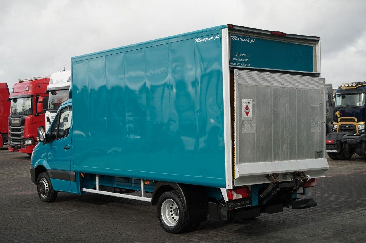 Mercedes-Benz SPRINTER / KONTENER 4,3 M / WINDA PALFINGER - الشاحنات الصغيرة ستائر: صور 5 Mercedes-Benz SPRINTER / KONTENER 4,3 M / WINDA PALFINGER - الشاحنات الصغيرة ستائر: صور 5