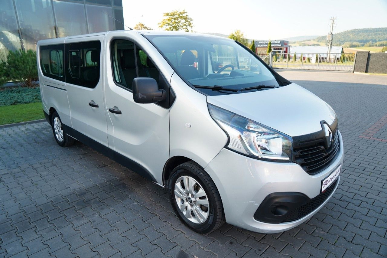 Renault TRAFIC 125 DCI / BUS / 9 MIEJSC / 2017 ROK / PO - ميكروباص: صور 5 Renault TRAFIC 125 DCI / BUS / 9 MIEJSC / 2017 ROK / PO - ميكروباص: صور 5