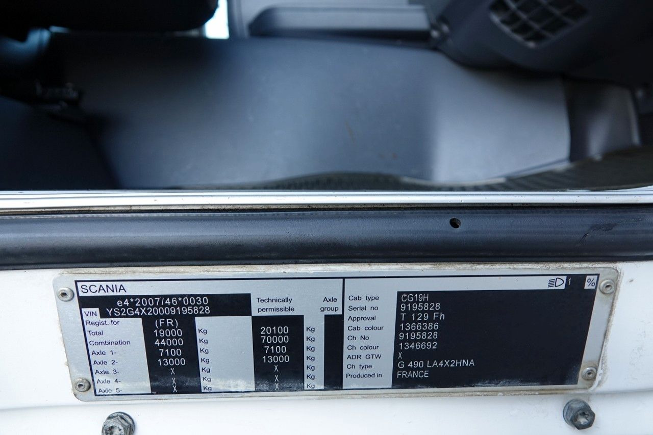 شاحنة جرار Scania G 490 / RETARDER / HIGHLINE / ALUFELGI / SPROWA Scania G 490 / RETARDER / HIGHLINE / ALUFELGI / SPROWA: صور 18 شاحنة جرار Scania G 490 / RETARDER / HIGHLINE / ALUFELGI / SPROWA Scania G 490 / RETARDER / HIGHLINE / ALUFELGI / SPROWA: صور 18