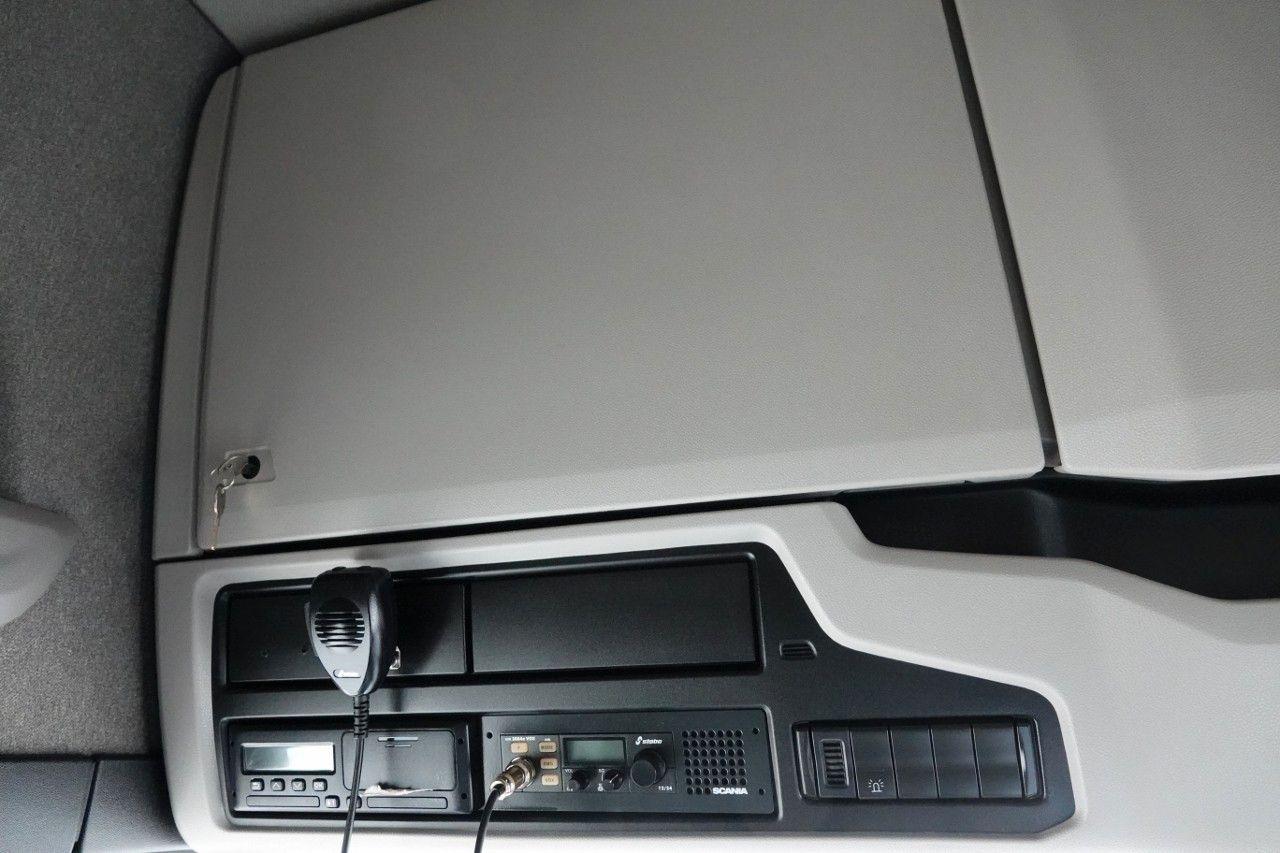 شاحنة جرار Scania R 450 / OPONY 100% / 2021 ROK / ZESTAW / FIRANKA: صور 16
