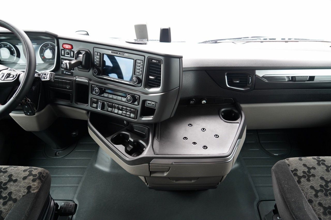 شاحنة جرار Scania S 500 / RETARDER / I-PARK COOL / NAVI / ALUFELG: صور 31