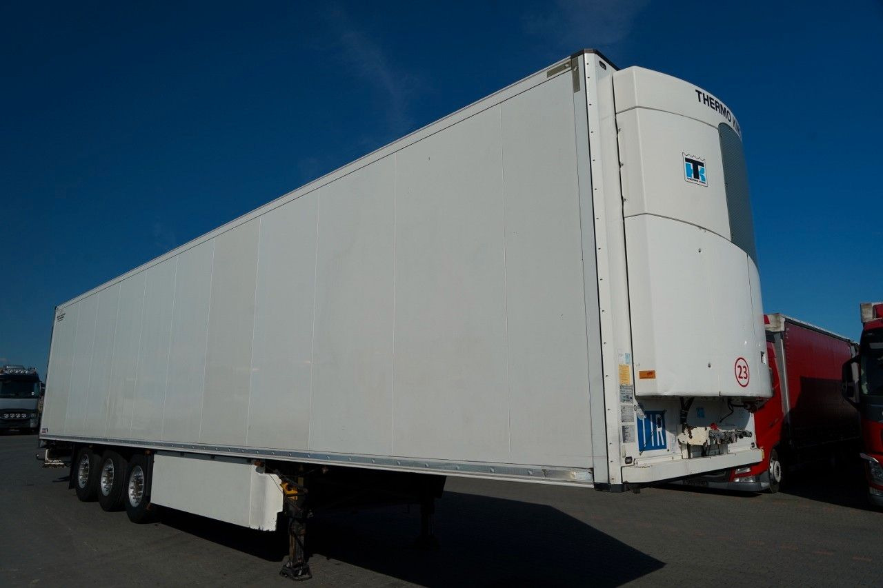 Schmitz Cargobull / CHŁODNIA / THERMO KING SLX 300 / HAKÓWKA / OŚ - مبردة نصف مقطورة: صور 5 Schmitz Cargobull / CHŁODNIA / THERMO KING SLX 300 / HAKÓWKA / OŚ - مبردة نصف مقطورة: صور 5