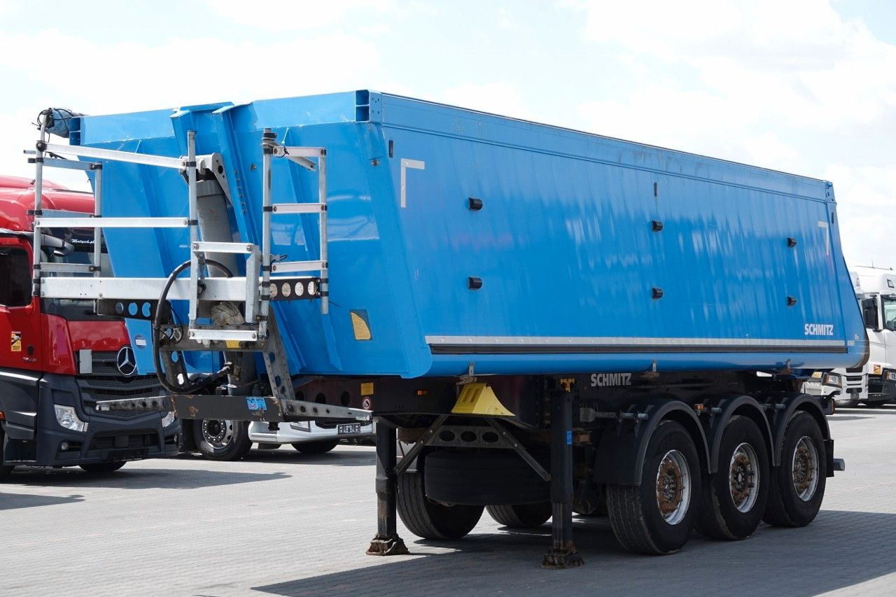 Schmitz Cargobull WYWROTKA 28 M3 / ALUMINIOWA / OŚ PODNOSZONA - قلابة نصف مقطورة: صور 3 Schmitz Cargobull WYWROTKA 28 M3 / ALUMINIOWA / OŚ PODNOSZONA - قلابة نصف مقطورة: صور 3