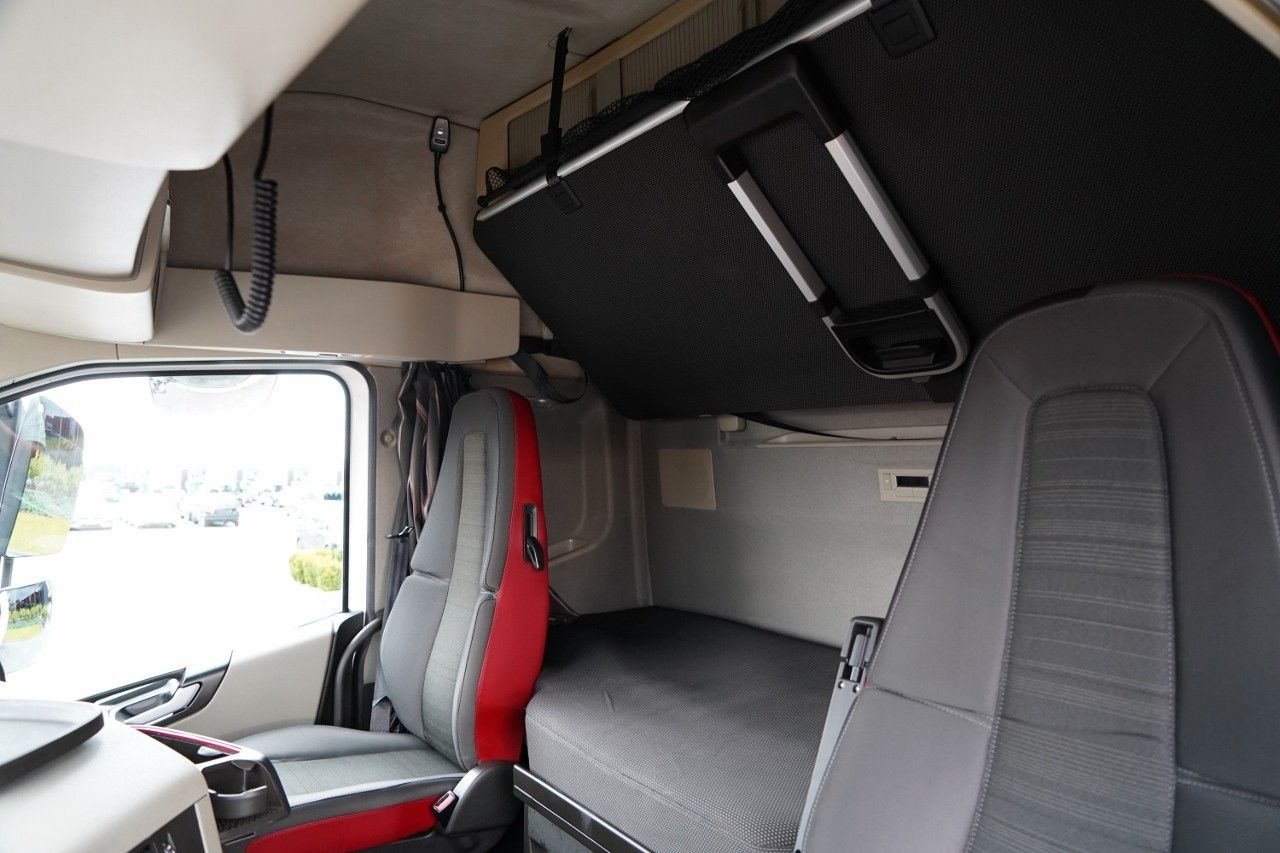 شاحنة جرار Volvo FH 500 / PO KONTRAKCIE SERWISOWYM / SPROWADZONY: صور 13