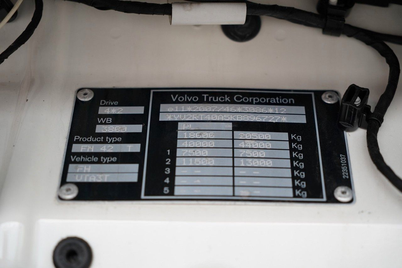 شاحنة جرار Volvo FH 500 / PO KONTRAKCIE SERWISOWYM / SPROWADZONY: صور 18