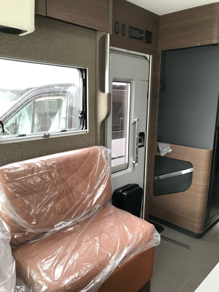 ADRIA Super Sonic 890 LC - موتر هوم متكامل: صور 4 ADRIA Super Sonic 890 LC - موتر هوم متكامل: صور 4