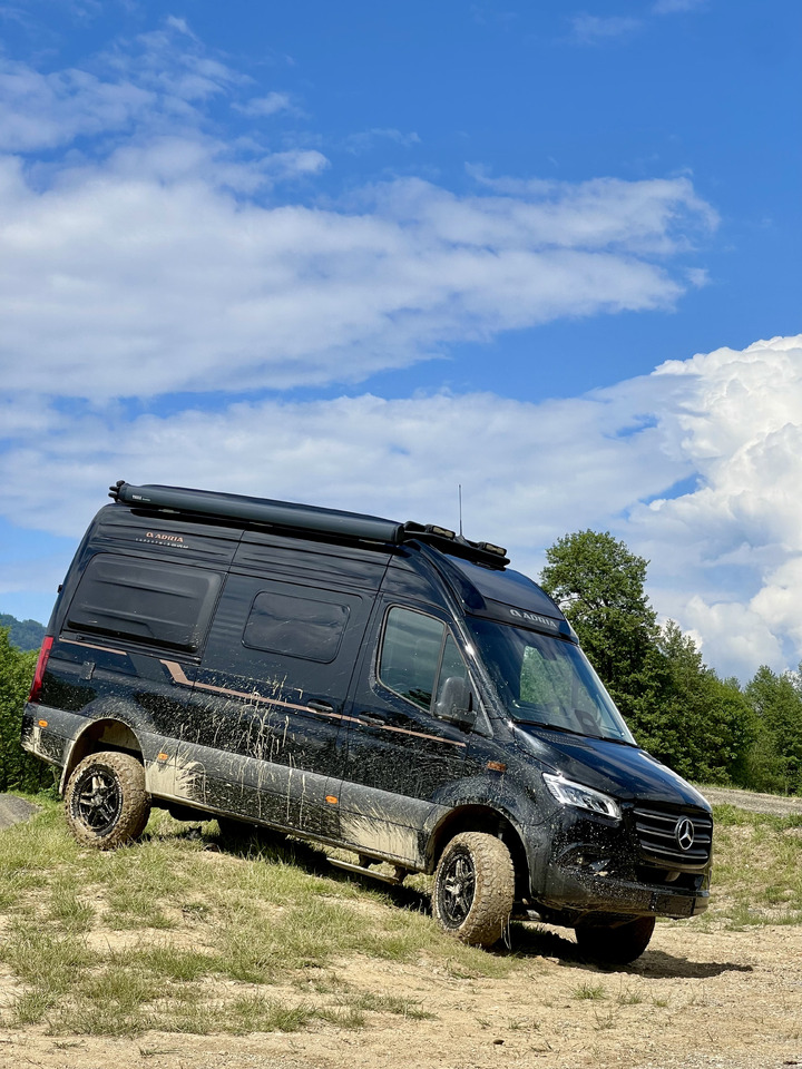 ADRIA Super Twin 600 SP - كرفان فان: صور 1 ADRIA Super Twin 600 SP - كرفان فان: صور 1