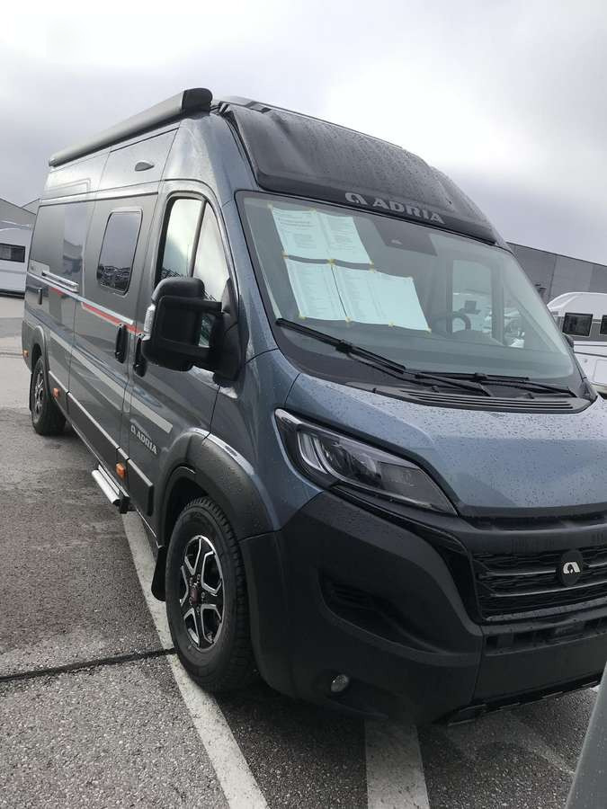 ADRIA Twin Sport 640 SG - كرفان فان: صور 2 ADRIA Twin Sport 640 SG - كرفان فان: صور 2