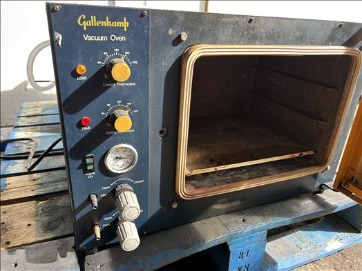 Gallenkamp Vacuum oven - آلة الغذاء: صور 4 Gallenkamp Vacuum oven - آلة الغذاء: صور 4