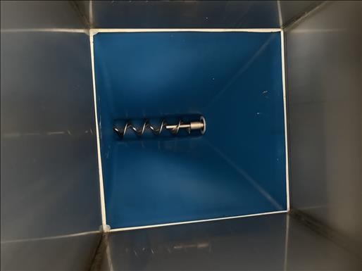 Hethon 51 Hopper and screw feeder - آلة الغذاء: صور 4 Hethon 51 Hopper and screw feeder - آلة الغذاء: صور 4