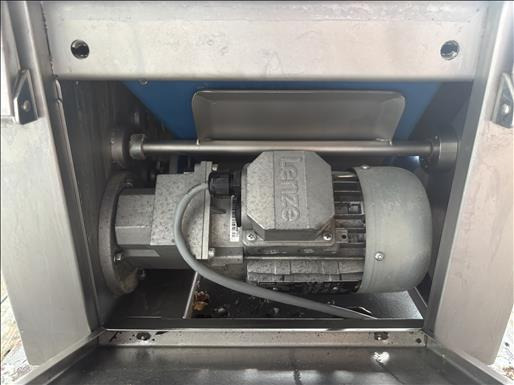 Hethon 51 Hopper and screw feeder - آلة الغذاء: صور 5 Hethon 51 Hopper and screw feeder - آلة الغذاء: صور 5