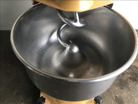 NNP 40L spiral mixer - معدات المخابز: صور 3 NNP 40L spiral mixer - معدات المخابز: صور 3
