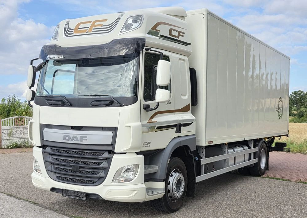 DAF CF 330/10.2017/KONTENER MEBLOWY/IZOTERMA/WINDA/18 PALET/E6/NISKI PRZEBIEG/Z NIEMIEC/JAK NOWY/DUŻY SILNIK 10 837cm3// - بصندوق مغلق شاحنة: صور 2 DAF CF 330/10.2017/KONTENER MEBLOWY/IZOTERMA/WINDA/18 PALET/E6/NISKI PRZEBIEG/Z NIEMIEC/JAK NOWY/DUŻY SILNIK 10 837cm3// - بصندوق مغلق شاحنة: صور 2