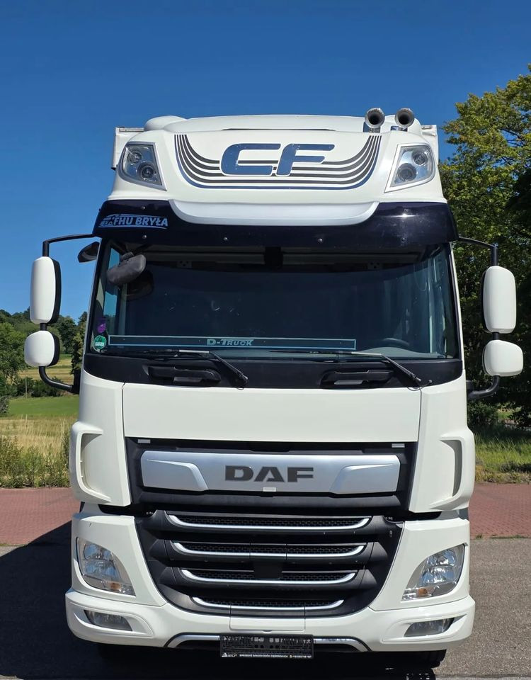 DAF CF290 / CF320 / FIRANKA / WINDA DHOLLANDIA / E6/ JEDEN WŁAŚCICIEL / SPROWADZONY / 22PALETY / 2019/ PODNOSZONY DACH / JAK NOWY - شاحنة ستارة: صور 3 DAF CF290 / CF320 / FIRANKA / WINDA DHOLLANDIA / E6/ JEDEN WŁAŚCICIEL / SPROWADZONY / 22PALETY / 2019/ PODNOSZONY DACH / JAK NOWY - شاحنة ستارة: صور 3