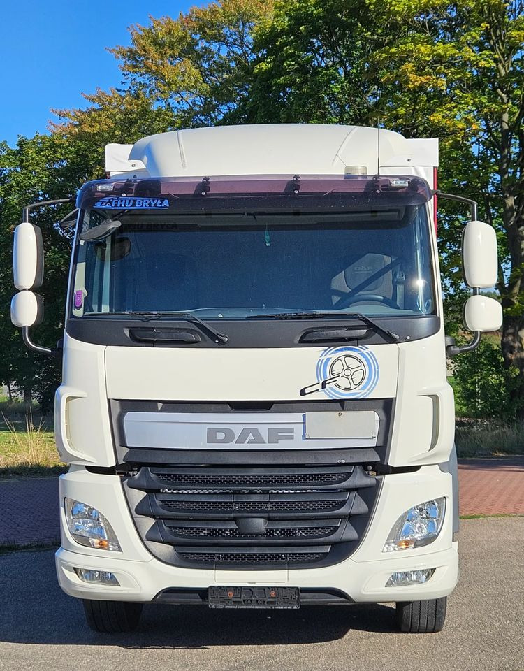 DAF CF370/410/BURTO-FIRANKA/RETARDER/WINDA/OŚ SKRĘTNA-PODNOSZONA/E6/SPROWADZONY/20PALET/BURTO-FIRANKA - شاحنة ستارة: صور 3 DAF CF370/410/BURTO-FIRANKA/RETARDER/WINDA/OŚ SKRĘTNA-PODNOSZONA/E6/SPROWADZONY/20PALET/BURTO-FIRANKA - شاحنة ستارة: صور 3