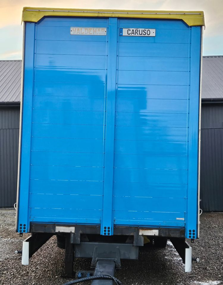 Fliegl PRZYCZEPA CIĘŻAROWA / 60m3 / 2 SZT IDENTYCZNE / OSIE BPW / HAMULCE TARCZOWE // 3M WYSOKA / TANDEM / 2 OSIE / 19 PALET / DOLNY SPRZĘG / 18 TON DMC / 13 TON ŁADOWNOŚĆ - مقطورة ستارة: صور 3 Fliegl PRZYCZEPA CIĘŻAROWA / 60m3 / 2 SZT IDENTYCZNE / OSIE BPW / HAMULCE TARCZOWE // 3M WYSOKA / TANDEM / 2 OSIE / 19 PALET / DOLNY SPRZĘG / 18 TON DMC / 13 TON ŁADOWNOŚĆ - مقطورة ستارة: صور 3