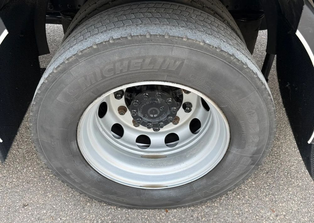 شاحنة ستارة MAN TGM 18.340 / FIRANKA / LIFT / SPROWADZONY / KLIMA POSTOJOWA / 2017 /  9700 ŁADOWNOŚĆ / AUTOMAT / 18 PALET / E6 /  WINDA /: صور 20