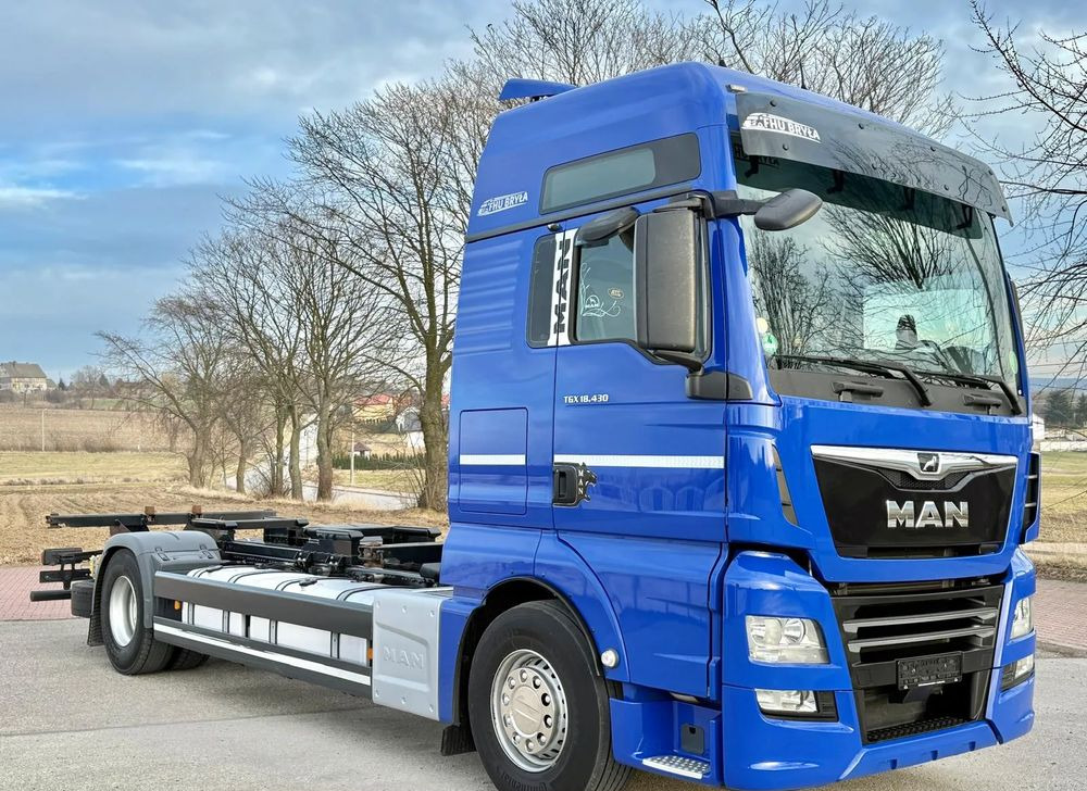 MAN TGX 18.430/SPROWADZONY/DO ŻYWCA/DO BYDŁA/2020/KLIMA POSTOJOWA/SERWISOWANY/JAK NOWY/NISKI PRZEBIEG/RAMA/BDF/E6 - الشاسيه شاحنة: صور 1 MAN TGX 18.430/SPROWADZONY/DO ŻYWCA/DO BYDŁA/2020/KLIMA POSTOJOWA/SERWISOWANY/JAK NOWY/NISKI PRZEBIEG/RAMA/BDF/E6 - الشاسيه شاحنة: صور 1