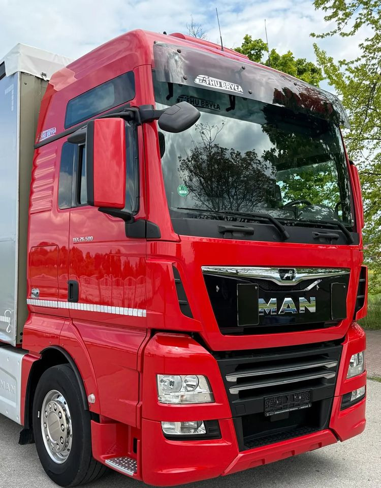 MAN TGX 26.500 / LIFT / 6X2 / KLIMA POSTOJOWA / 18PALET / E6 / FIRANKA / 18 TON ŁADOWNOŚĆ / WINDA / NISKI PRZEBIEG / JEDEN WŁAŚCICIEL / PODWIESZANA OŚ - شاحنة ستارة: صور 5 MAN TGX 26.500 / LIFT / 6X2 / KLIMA POSTOJOWA / 18PALET / E6 / FIRANKA / 18 TON ŁADOWNOŚĆ / WINDA / NISKI PRZEBIEG / JEDEN WŁAŚCICIEL / PODWIESZANA OŚ - شاحنة ستارة: صور 5