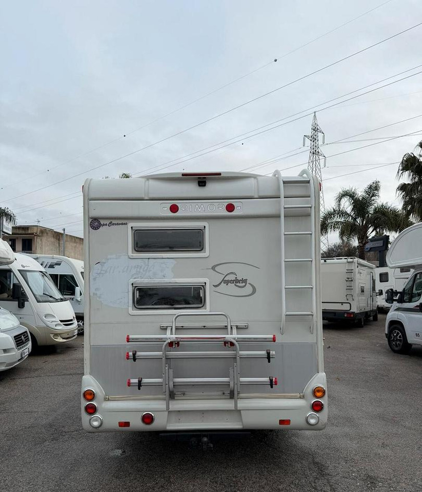 Rimor SUPER BRIG 688 TC - موتر هوم سقف عالي: صور 4 Rimor SUPER BRIG 688 TC - موتر هوم سقف عالي: صور 4