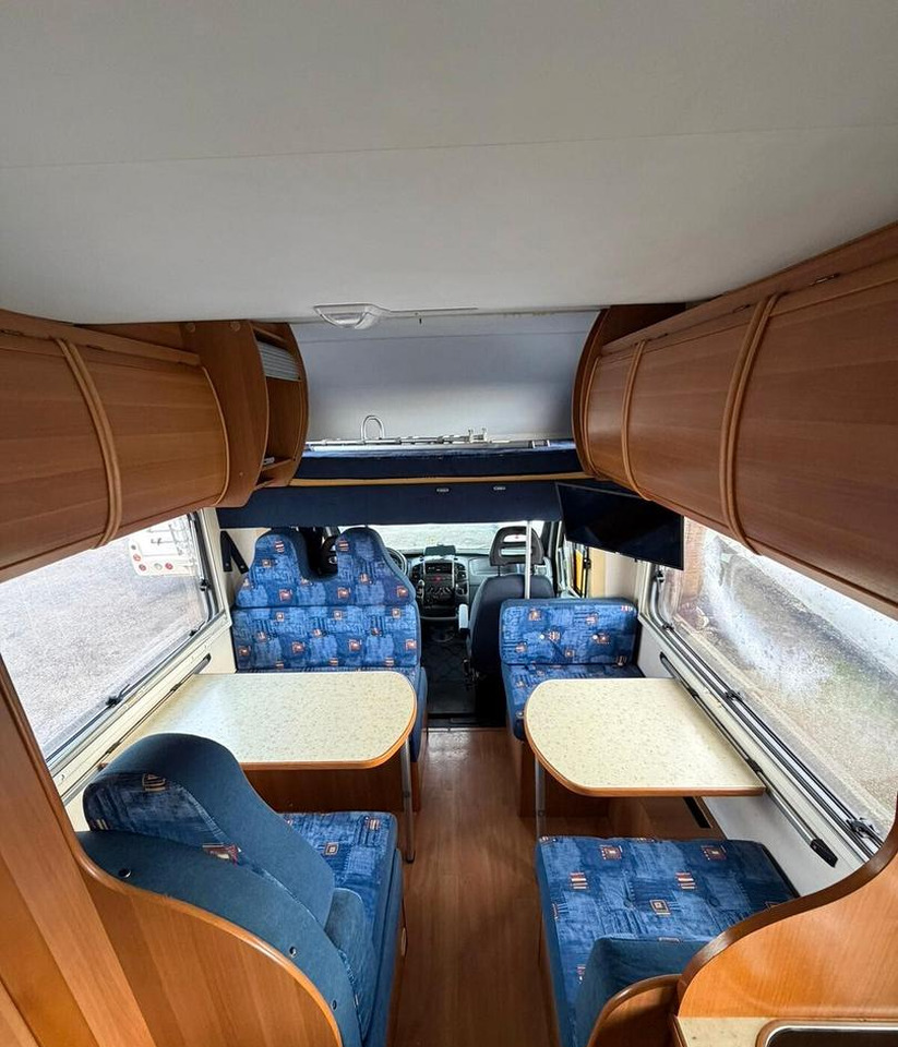 Roller Team Camper GRANDUCA 67 - موتر هوم سقف عالي: صور 5 Roller Team Camper GRANDUCA 67 - موتر هوم سقف عالي: صور 5