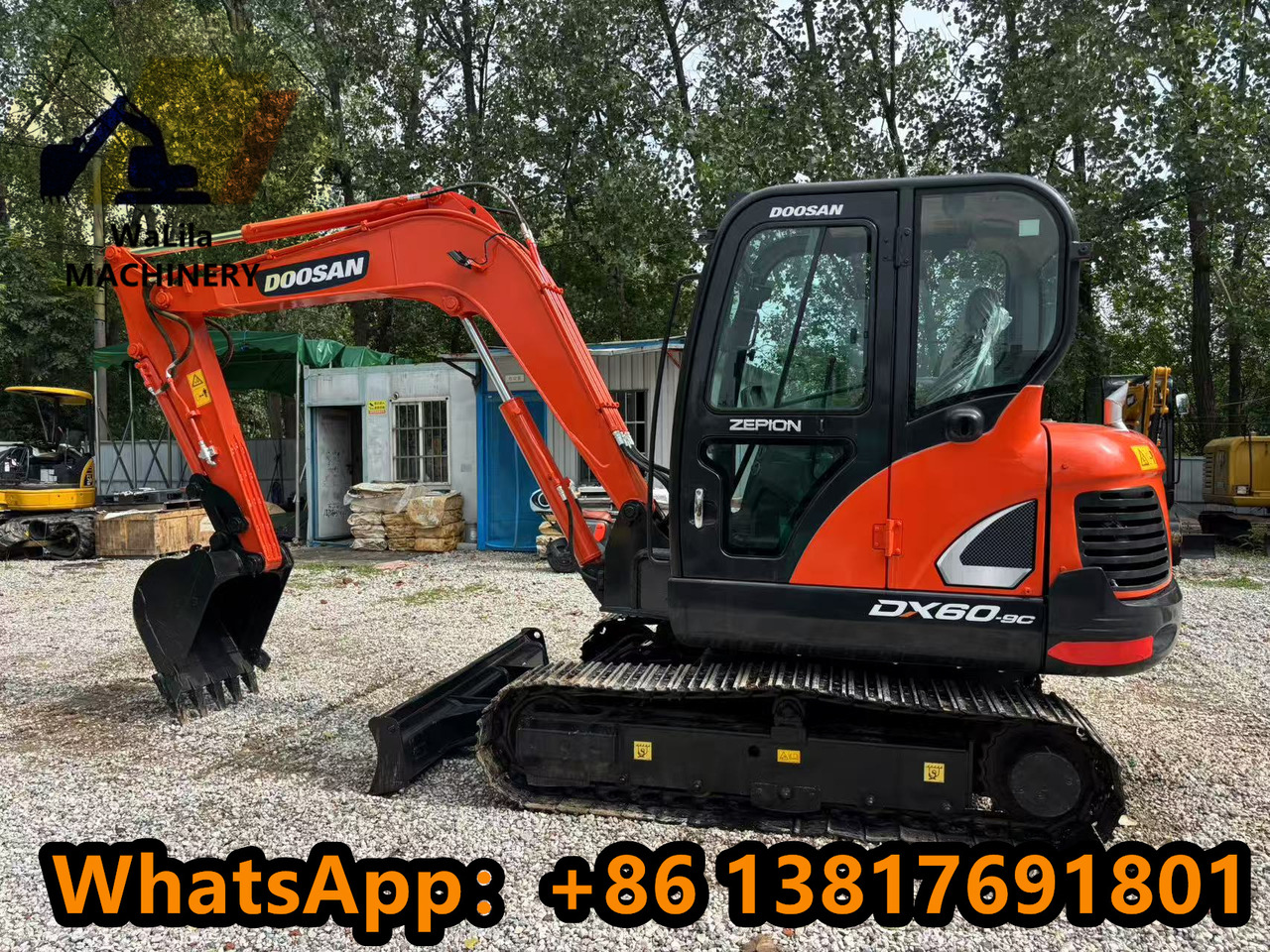 DOOSAN DX60-9 - حفارة مصغرة: صور 4 DOOSAN DX60-9 - حفارة مصغرة: صور 4