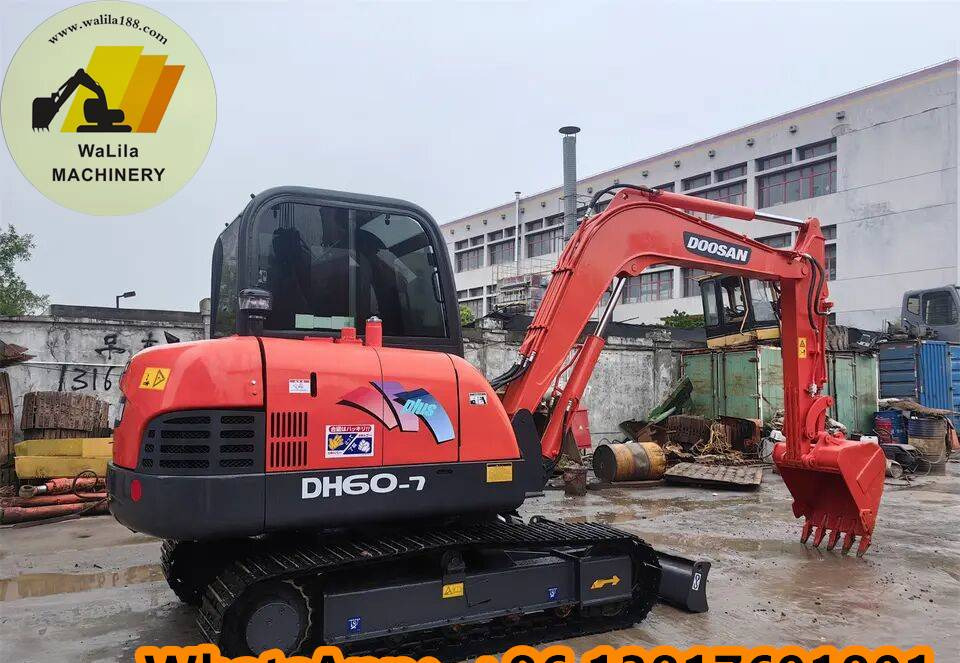 Doosan DH 60-7 - حفارة مصغرة: صور 2 Doosan DH 60-7 - حفارة مصغرة: صور 2