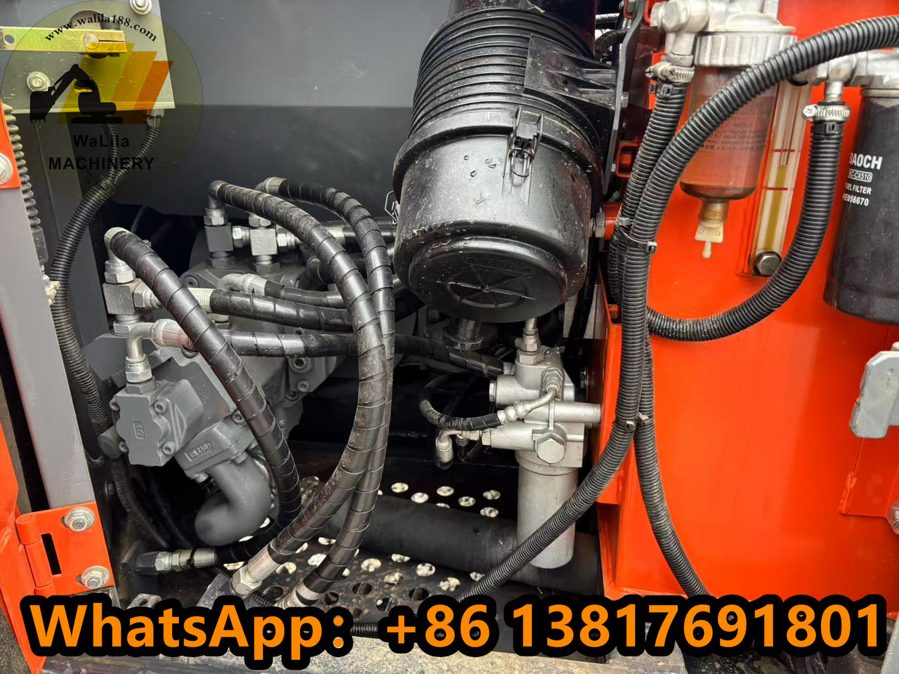 HITACHI ZX70 - حفارة مصغرة: صور 2 HITACHI ZX70 - حفارة مصغرة: صور 2