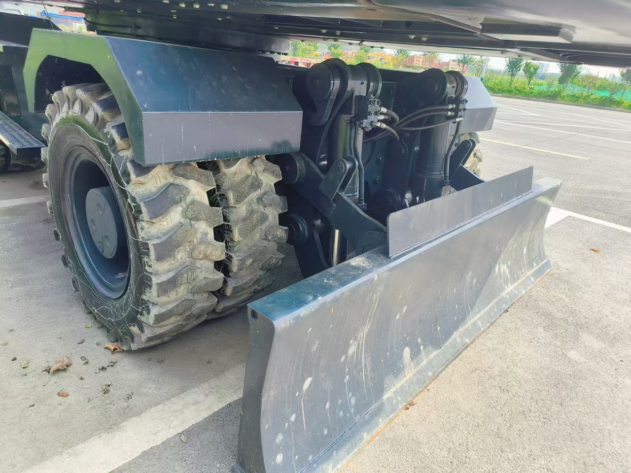 Hyundai Korea imports Hyundai 210 Wheel excavator - حفارة على عجلات: صور 4 Hyundai Korea imports Hyundai 210 Wheel excavator - حفارة على عجلات: صور 4