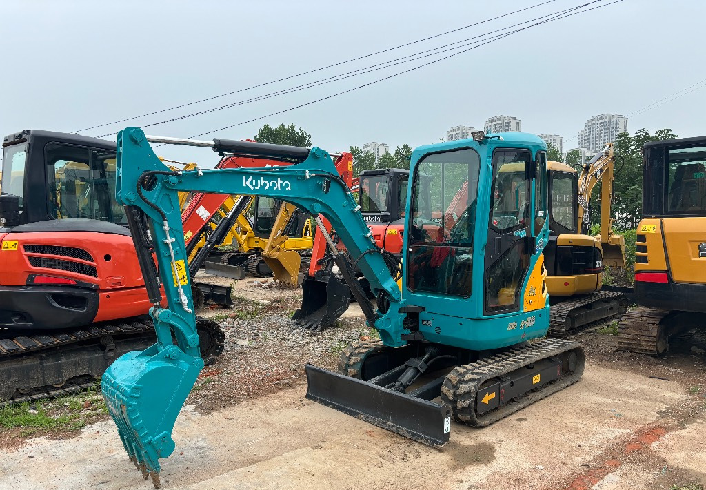 KUBOTA U30 - حفارة مصغرة: صور 3 KUBOTA U30 - حفارة مصغرة: صور 3