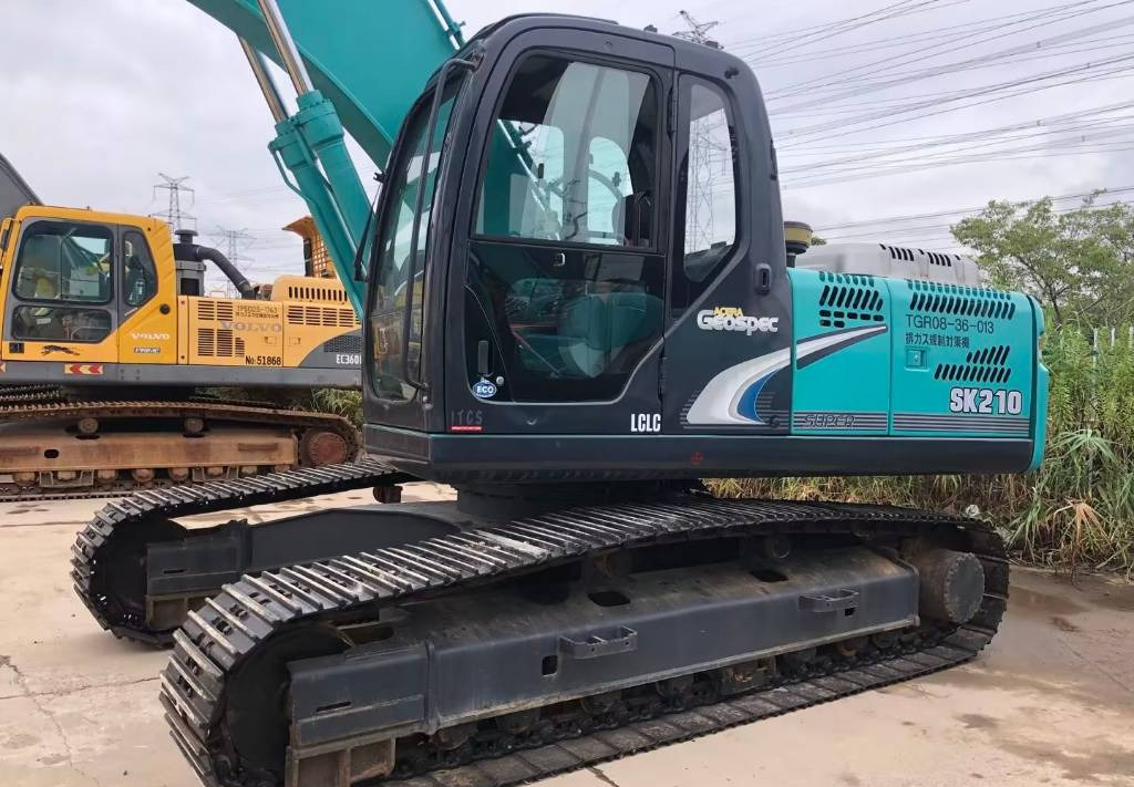 Kobelco SK 210-8 - حفارات زحافة: صور 3 Kobelco SK 210-8 - حفارات زحافة: صور 3