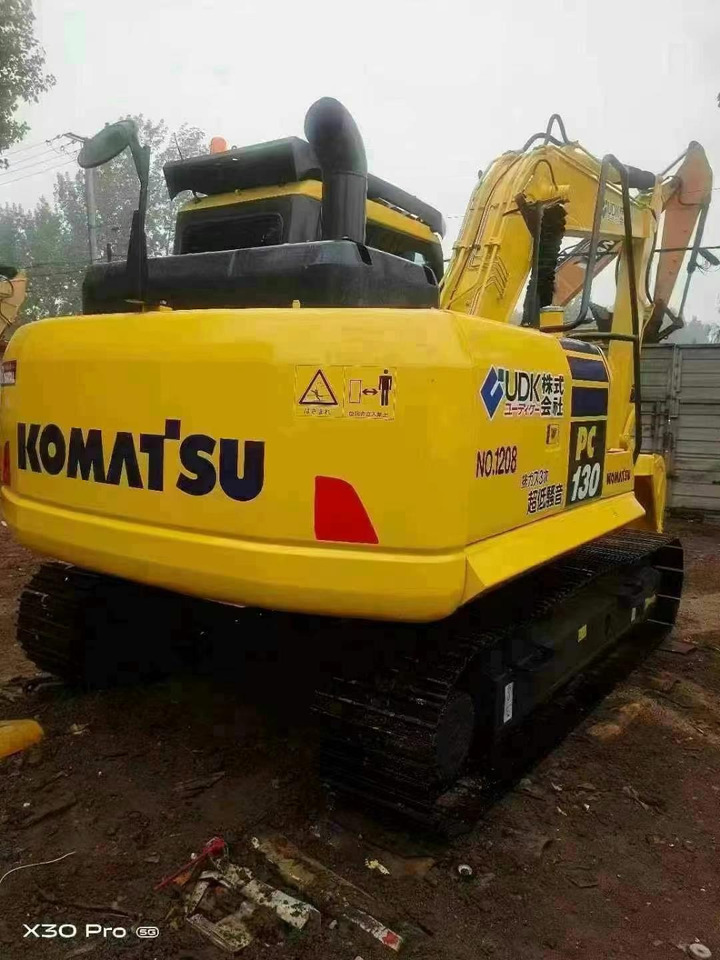 Komatsu PC 130-7 PC130 PC130-7 - حفارات زحافة: صور 2 Komatsu PC 130-7 PC130 PC130-7 - حفارات زحافة: صور 2