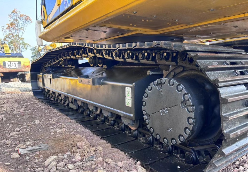 Komatsu PC 210 LC-8 - حفارات زحافة: صور 3 Komatsu PC 210 LC-8 - حفارات زحافة: صور 3