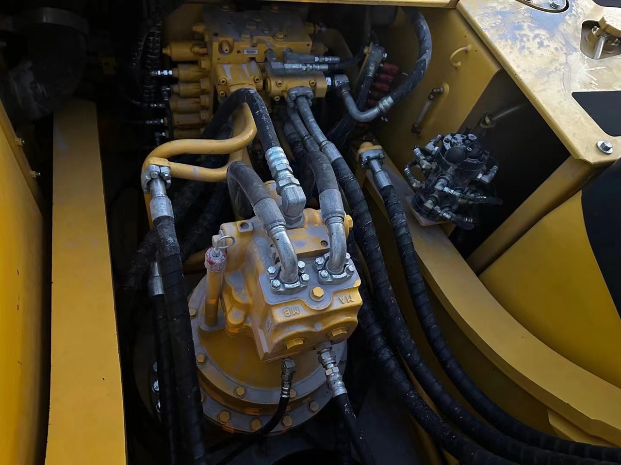 حفارات زحافة Komatsu PC 350-7 PC350: صور 7