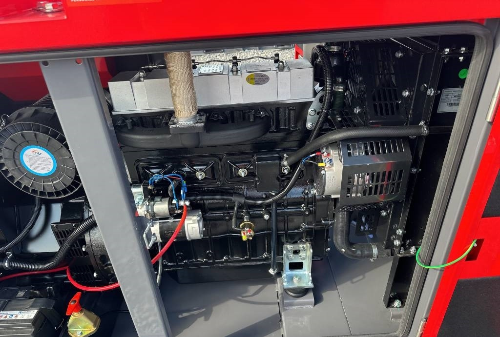 Ashita LG50 - مجموعة المولدات: صور 4 Ashita LG50 - مجموعة المولدات: صور 4